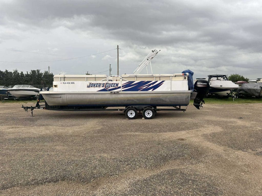 2008 VOYAGER 241 CR