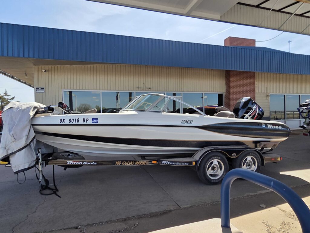 2001 TRITON SF-21