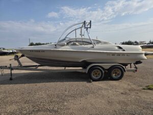2000 REGAL 2100 LSR